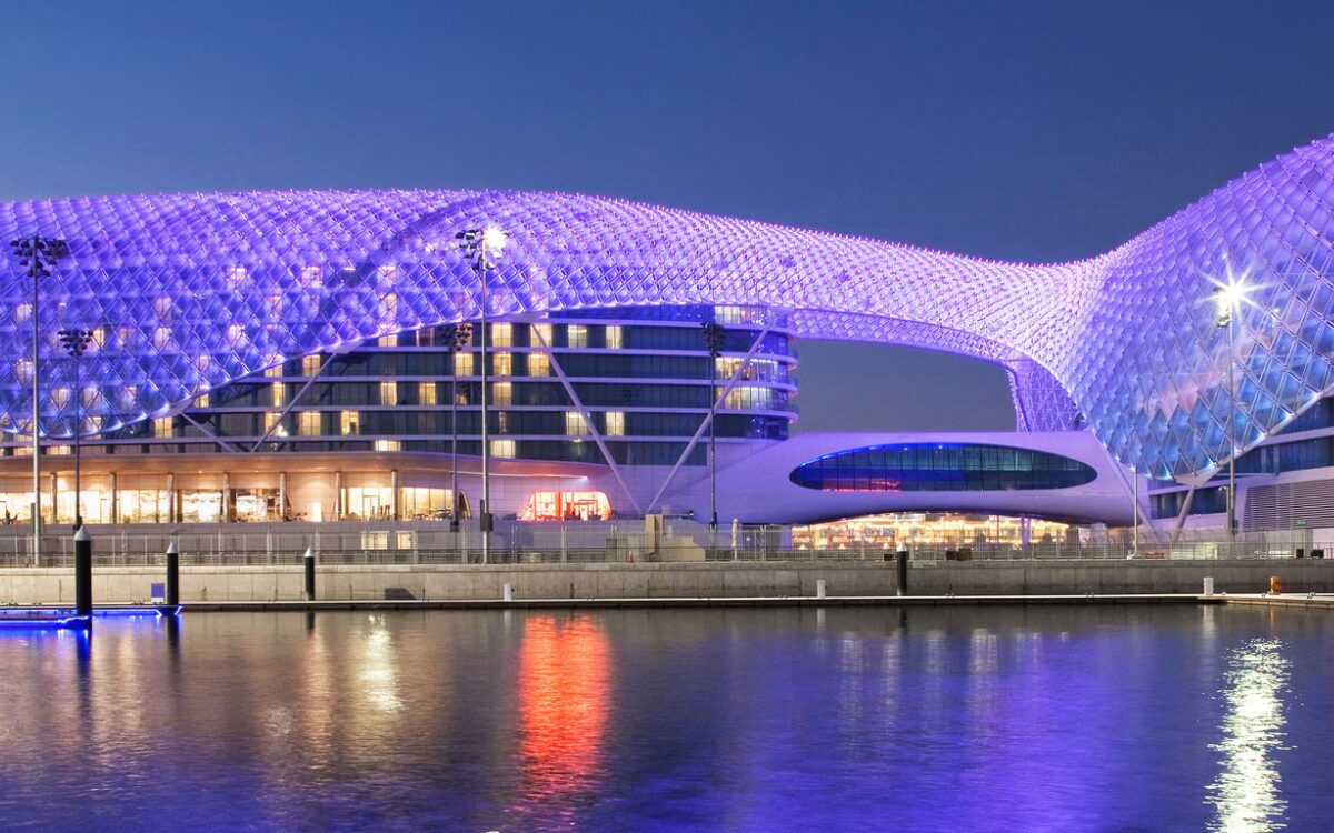 Abu Dhabi Hotel 3