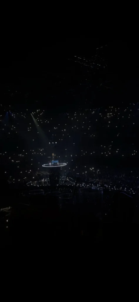 Benson Boone - Review - Amelia 4