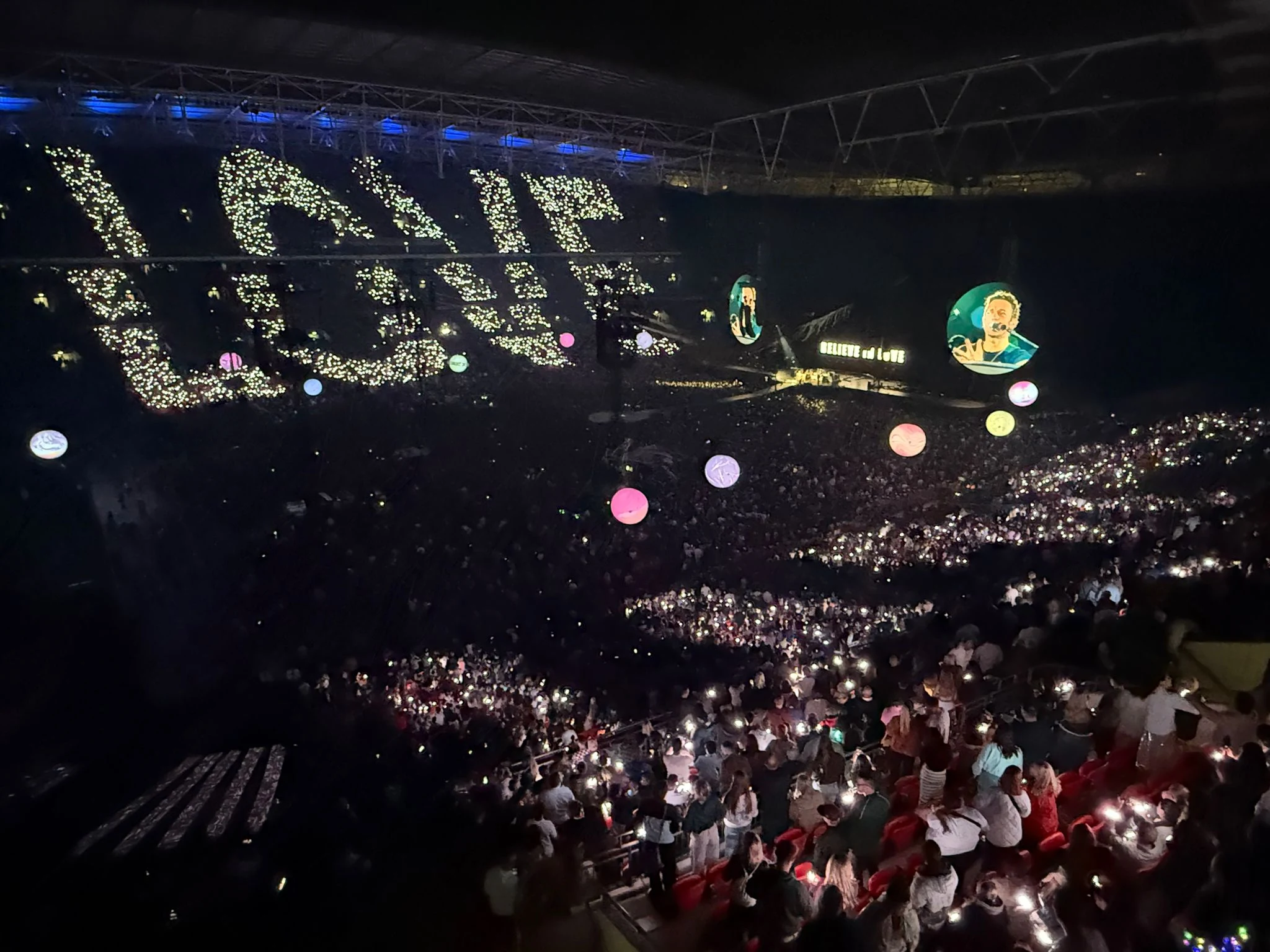 Coldplay - Review - Paul Smith