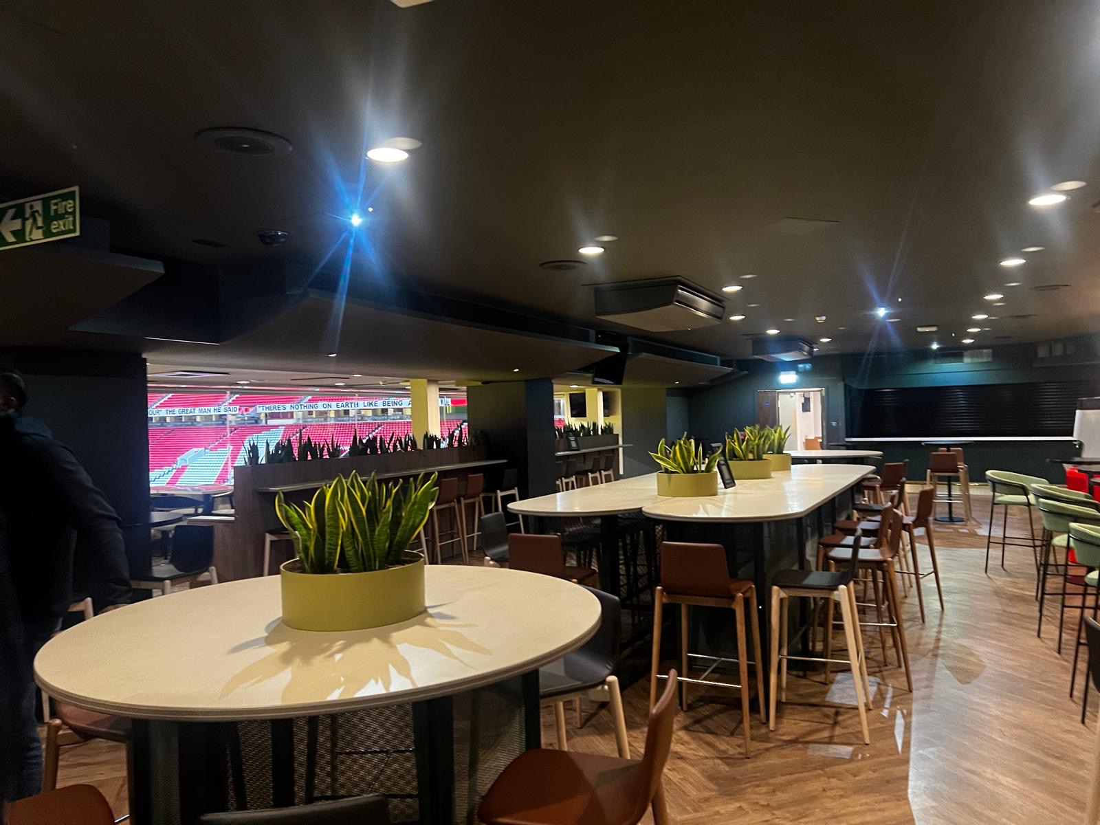 Manchester United - Sir Bobby Charlton Suite - Hospitality Tickets